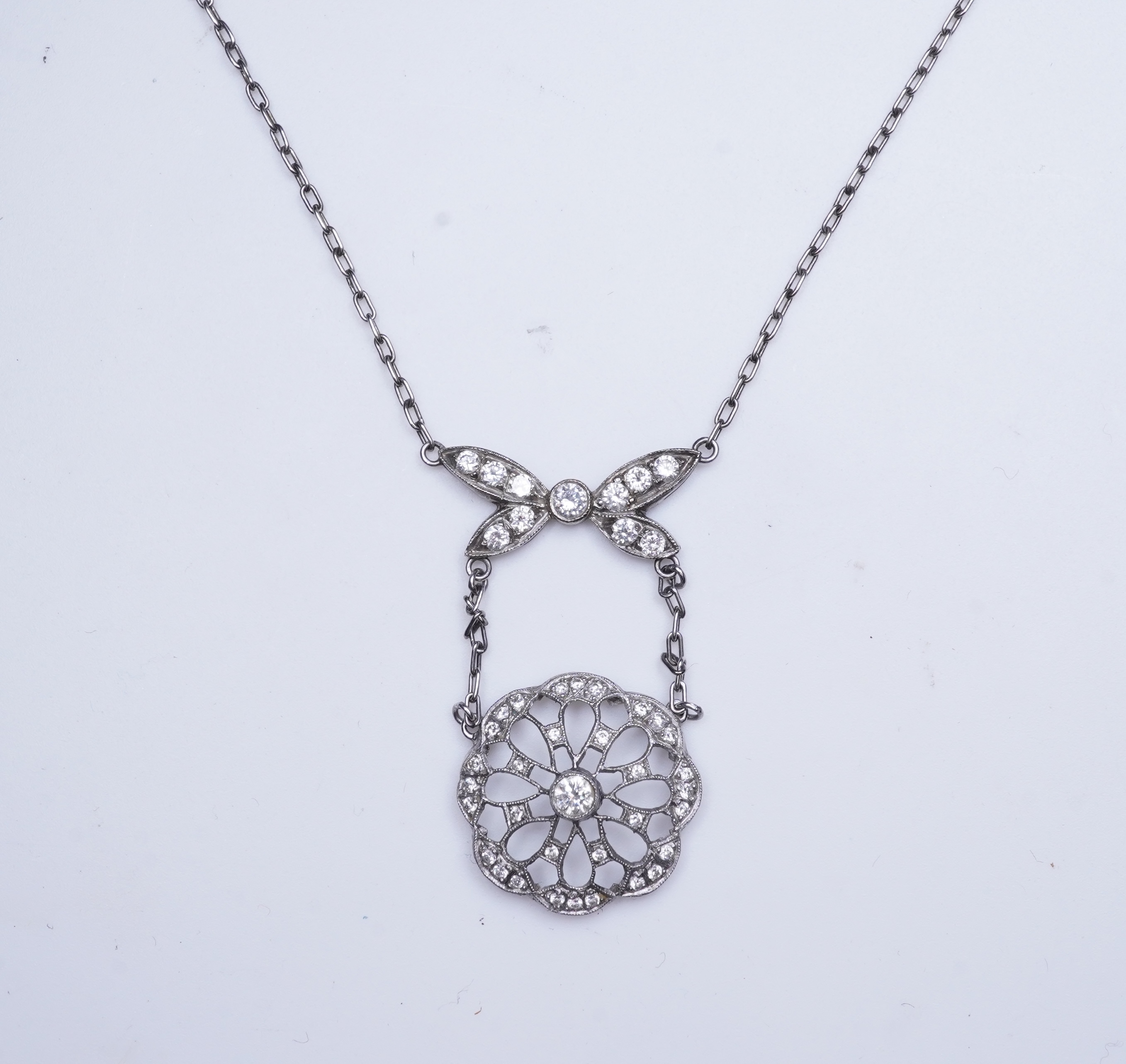 A diamond pendant necklace